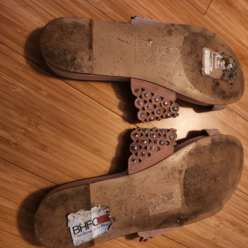 Sandals/Slides - Picture 4 of 4